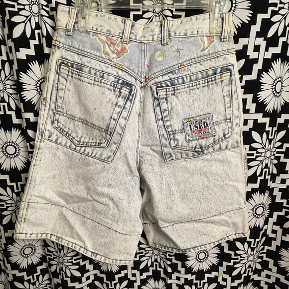 Get Used Jeans By Elie - Picture 6 of 8